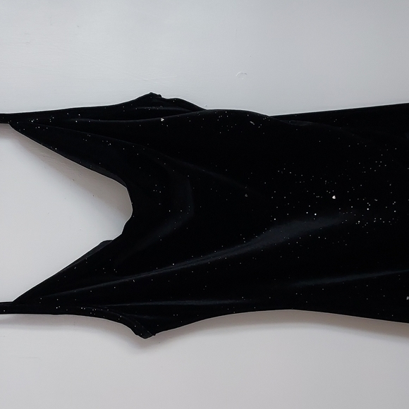 Shein Glamorous Draped Velvet Dress - Picture 6 of 16